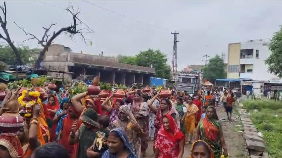 श्रावण मास में निकली भव्य कांवड़ एवं कलश यात्रा, ‘हर-हर महादेव’ के जयघोष से गूंजा गंगधार